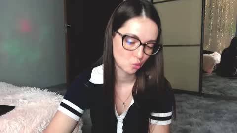 Christina online show from 19, 12, 2025