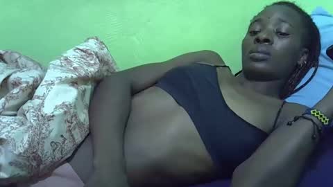 sweet_candie01 online show from 11, 2, 2026