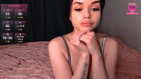 Snapshot of sweet_cherry1808 chatting on 21, 11, 2025 Sofia online show from 21, 11, 2025