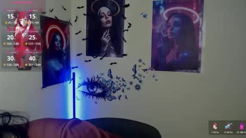 Ivy online show from 14, 12, 2025