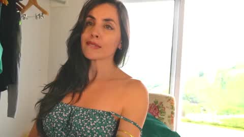 Bruna   - Live on December - My wishlist  online show from 2, 1, 2025