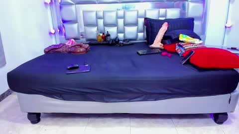 Snapshot of sweet_ebonyyx chatting on 12, 9, 2025 Sara online show from 12, 9, 2025