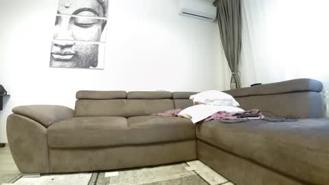 Snapshot of sweet_ella chatting on 6, 3, 2025 online show from 6, 3, 2025