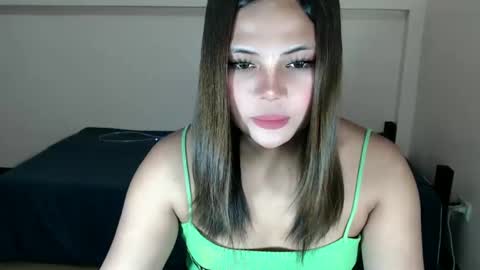 sophia daisy  online show from 24, 1, 2025
