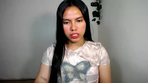 Snapshot of sweet_kyline69 chatting on 22, 12, 2025 sweet_kyline69 online show from 22, 12, 2025