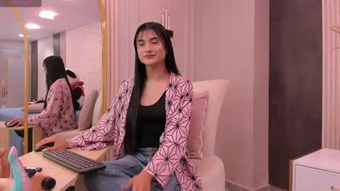 sweet_mafee online show from 3, 4, 2026