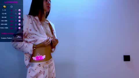 Mia online show from 5, 2, 2026