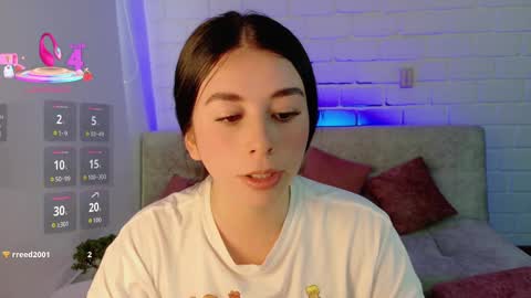 Snapshot of sweet_miaa24 chatting on 4, 11, 2025 Sweet Mia online show from 4, 11, 2025