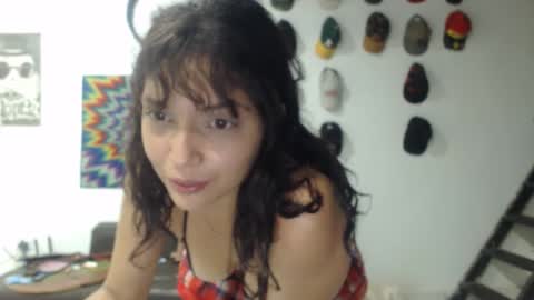 sweet_miamia online show from 4, 10, 2025