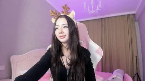 Snapshot of sweet_mikasa chatting on 28, 10, 2025 Mikasa online show from 28, 10, 2025