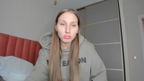 Snapshot of sweet_miss381 chatting on 12, 1, 2025 Sofi online show from 12, 1, 2025