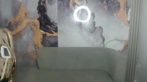 Live 300pm 900pm COLOMBIAN HOUR online show from 6, 3, 2025