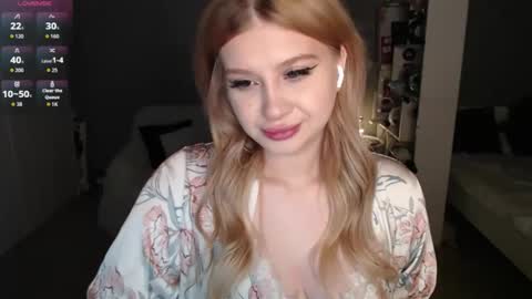 sweet_nicole_333 online show from 20, 3, 2026