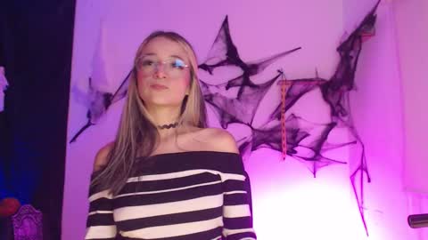 Penny  online show from 30, 10, 2025