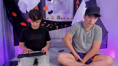 Snapshot of sweet_petter chatting on 18, 10, 2025 Petter online show from 18, 10, 2025