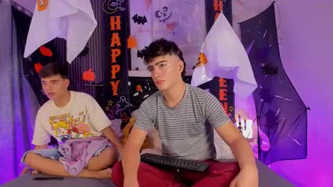 Snapshot of sweet_petter chatting on 29, 10, 2025 Petter online show from 29, 10, 2025