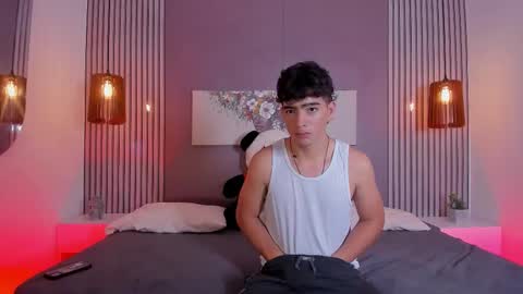 Snapshot of sweet_petter chatting on 16, 11, 2025 Petter online show from 16, 11, 2025