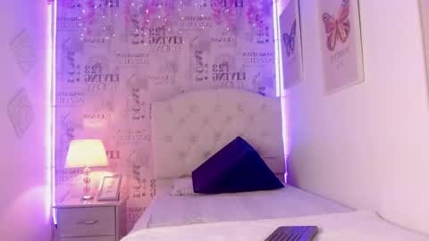   online show from 5, 11, 2025