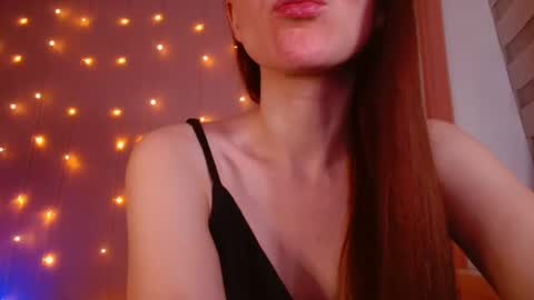 Snapshot of sweet_rosely chatting on 2, 2, 2025 Sweet Rosely online show from 2, 2, 2025