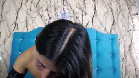 Adriana online show from 31, 12, 2024