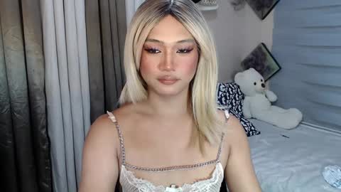 Snapshot of sweet_tenshi chatting on 6, 3, 2025 tenshi online show from 6, 3, 2025