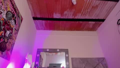 Snapshot of sweet_tiiina chatting on 19, 10, 2025 online show from 19, 10, 2025