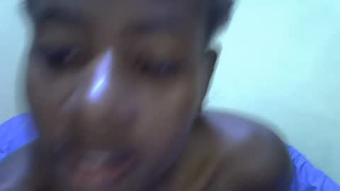 Snapshot of sweet_vee1 chatting on 3, 12, 2025 Princess vee online show from 3, 12, 2025