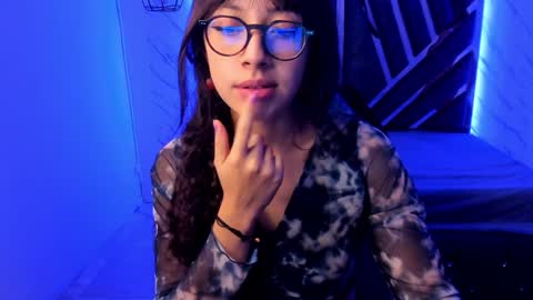 sweet_venus4 online show from 3, 1, 2025