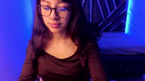 sweet_venus4 online show from 29, 1, 2025