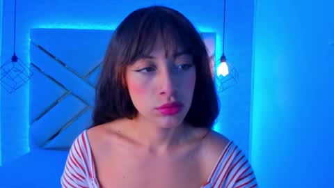 sweet_venus4 online show from 15, 2, 2025
