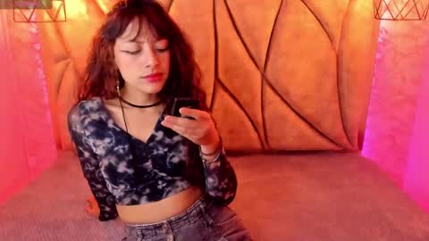 sweet_venus4 online show from 22, 2, 2025