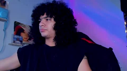 Steven independent model online show from 24, 11, 2025