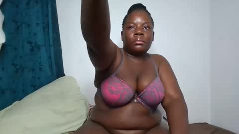 Snapshot of sweetafricangal chatting on 12, 10, 2025 NASHA online show from 12, 10, 2025