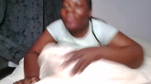 Snapshot of sweetafricangal chatting on 7, 11, 2025 NASHA online show from 7, 11, 2025