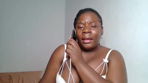 Snapshot of sweetafricangal chatting on 11, 11, 2025 NASHA online show from 11, 11, 2025