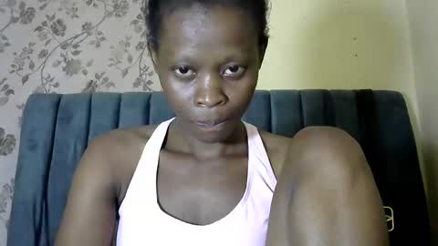 Snapshot of sweetalianah chatting on 4, 11, 2025 LIANAH online show from 4, 11, 2025