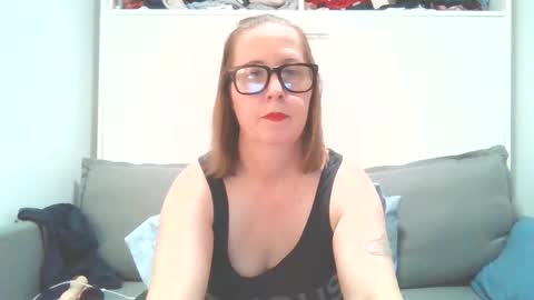 sweetandnaughty123 online show from 9, 2, 2026