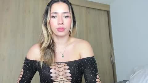 Snapshot of sweetann08 chatting on 23, 2, 2025 Camila online show from 23, 2, 2025