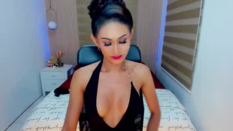 BEA sweetgirl online show from 8, 10, 2025