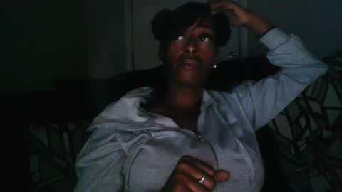 sweetaztee online show from 2, 3, 2025