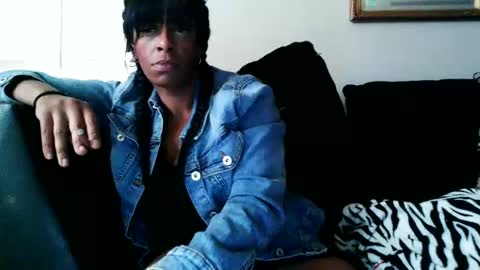 sweetaztee online show from 20, 10, 2025