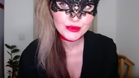 Snapshot of sweetberryxxx chatting on 28, 12, 2024 Diana online show from 28, 12, 2024