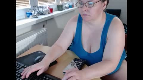 Sweetboobs85h online show from 12, 3, 2025