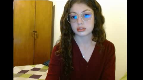 sweetcalm_ online show from 2, 2, 2026