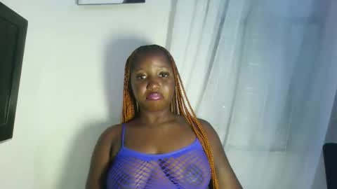 Snapshot of sweetcoochiex chatting on 20, 9, 2025 sweetcoochiex online show from 20, 9, 2025