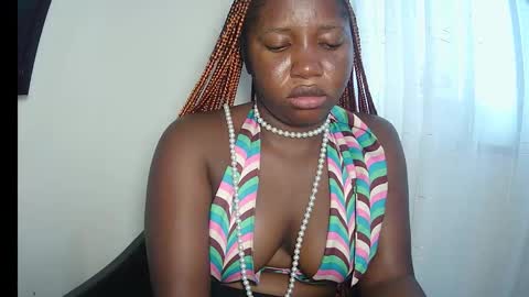 Snapshot of sweetcoochiex chatting on 27, 9, 2025 sweetcoochiex online show from 27, 9, 2025