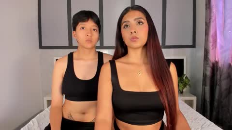 Eva Short hair girl  - Victoria Long red hair online show from 10, 11, 2025