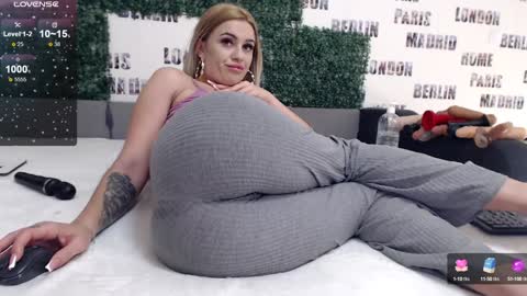 Daiana  Onlyfans - Blonddaiana online show from 19, 12, 2024
