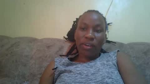 Snapshot of sweetdiva2012 chatting on 13, 3, 2026 sweetdiva2012 online show from 13, 3, 2026