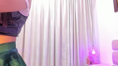 Snapshot of sweete_coraline9 chatting on 26, 11, 2025 Coraline online show from 26, 11, 2025